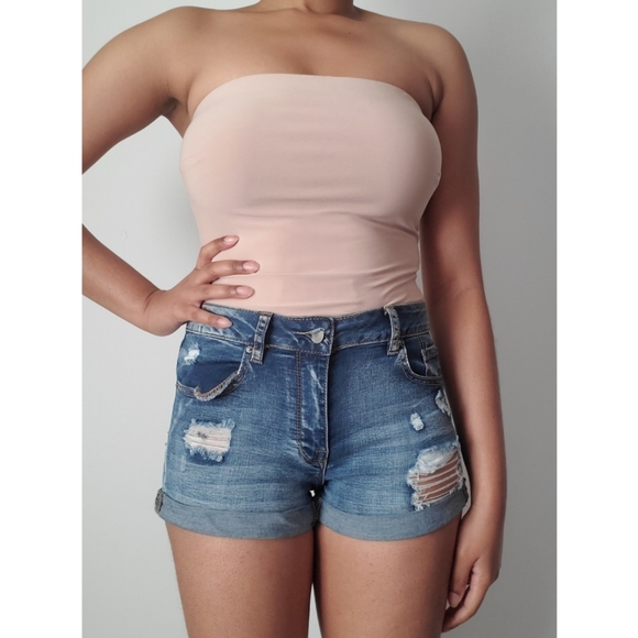 Mid-rise denim Shorts, Size 3 - Picture 3 of 6